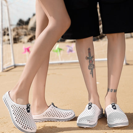 X902 Summer Beach Shoes Non-slip Flip Llops Couple Slippers Men Hole Shoes, Size: 36(Black)-garmade.com