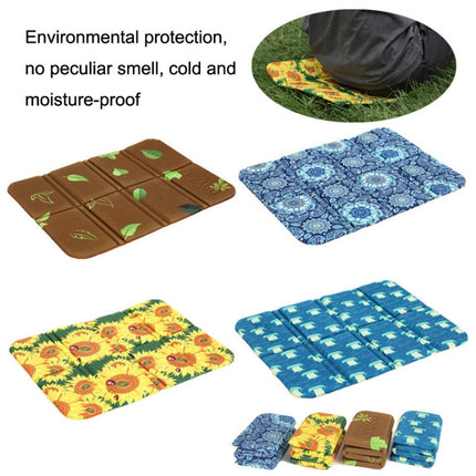 Portable Dirty Park Folding Picnic Mat Moisture-proof and Cool Cushion(Qingqing Jade Leaf)-garmade.com