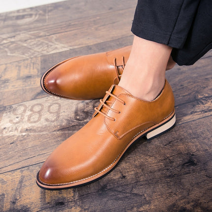 JL-1022 Men British Pointed Leather Shoes Business Casual Shoes, Size: 39(Brown)-garmade.com
