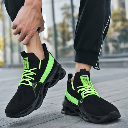 Men Light Breathable Casual Shoes Comfortable Mesh Sneakers Running Shoes, Size: 42(Black Green)-garmade.com