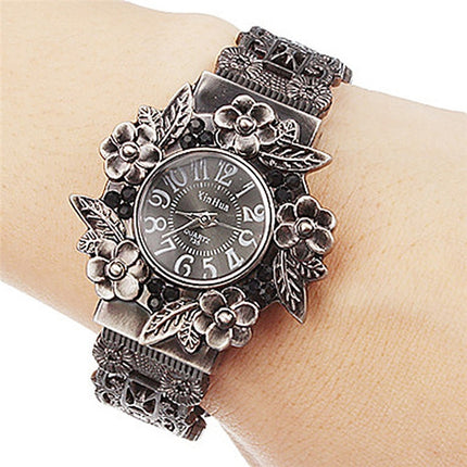 Retro Embossed Flower Bracelet Quartz Watch for Women(Black)-garmade.com