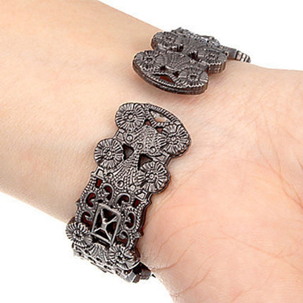 Retro Embossed Flower Bracelet Quartz Watch for Women(Black)-garmade.com