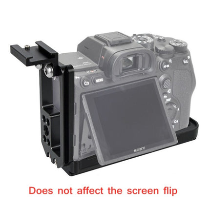 BEXIN Push-Pull Type Vertical Shoot Quick Release L Plate Bracket Base Holder with Hot Shoe for Sony ILCE-7RM4 / A7R4 / A7R IV-garmade.com