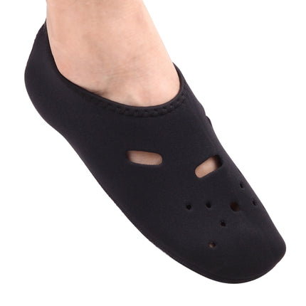 Comfortable and anti-slip 3MM swimming diving socks breathable water to swim the beach socks Size:XS (33-34)(Black)-garmade.com