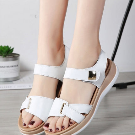 Simple and Versatile Non-slip Wear-resistant Flat Bottom Sandals for Women (Color:White Size:38)-garmade.com